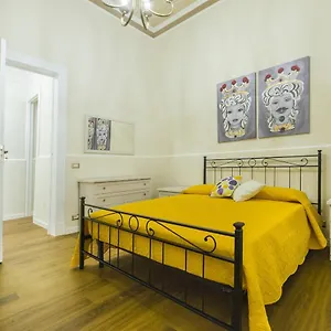 Martoglio - - Apartament
