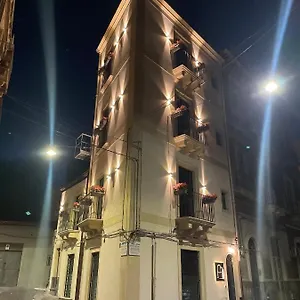 Vicolo San Gaetano -luxury Rooms- Apartament